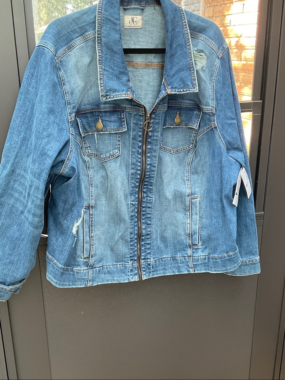 Classic Blue Denim Zip Jacket with Chest Pockets